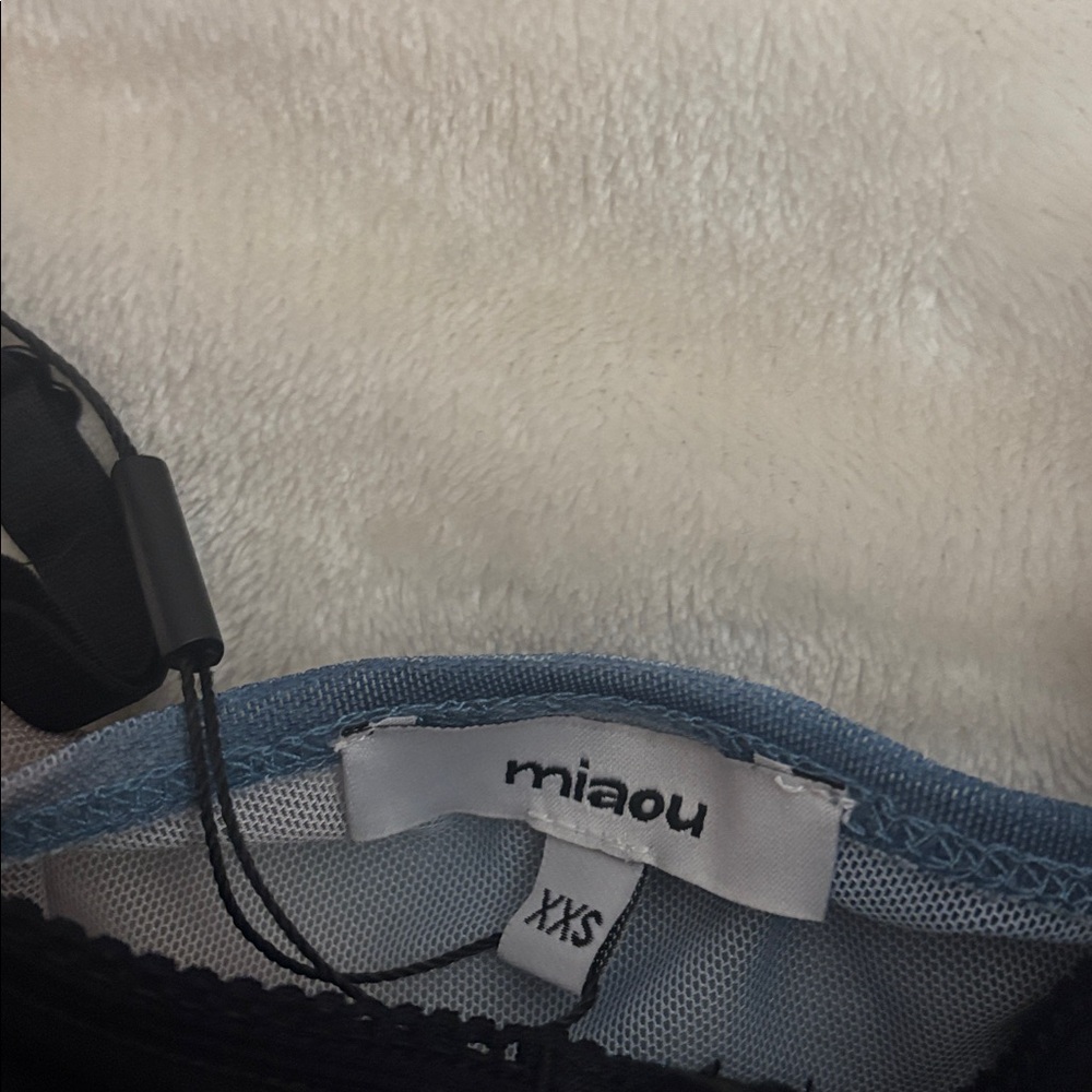 Miaou top - Picture 6 of 6